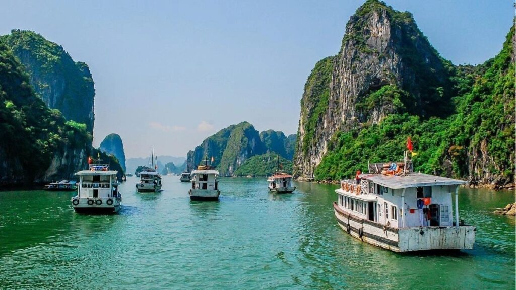 Chọn tháng đi Hạ Long theo trải nghiệm mong muốn